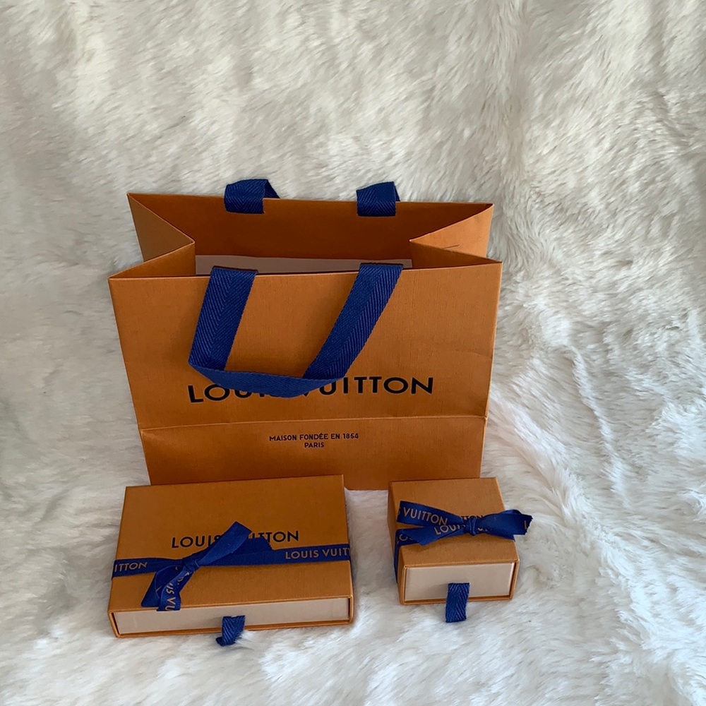 Louis Vuitton Small Box/Gift Bag set